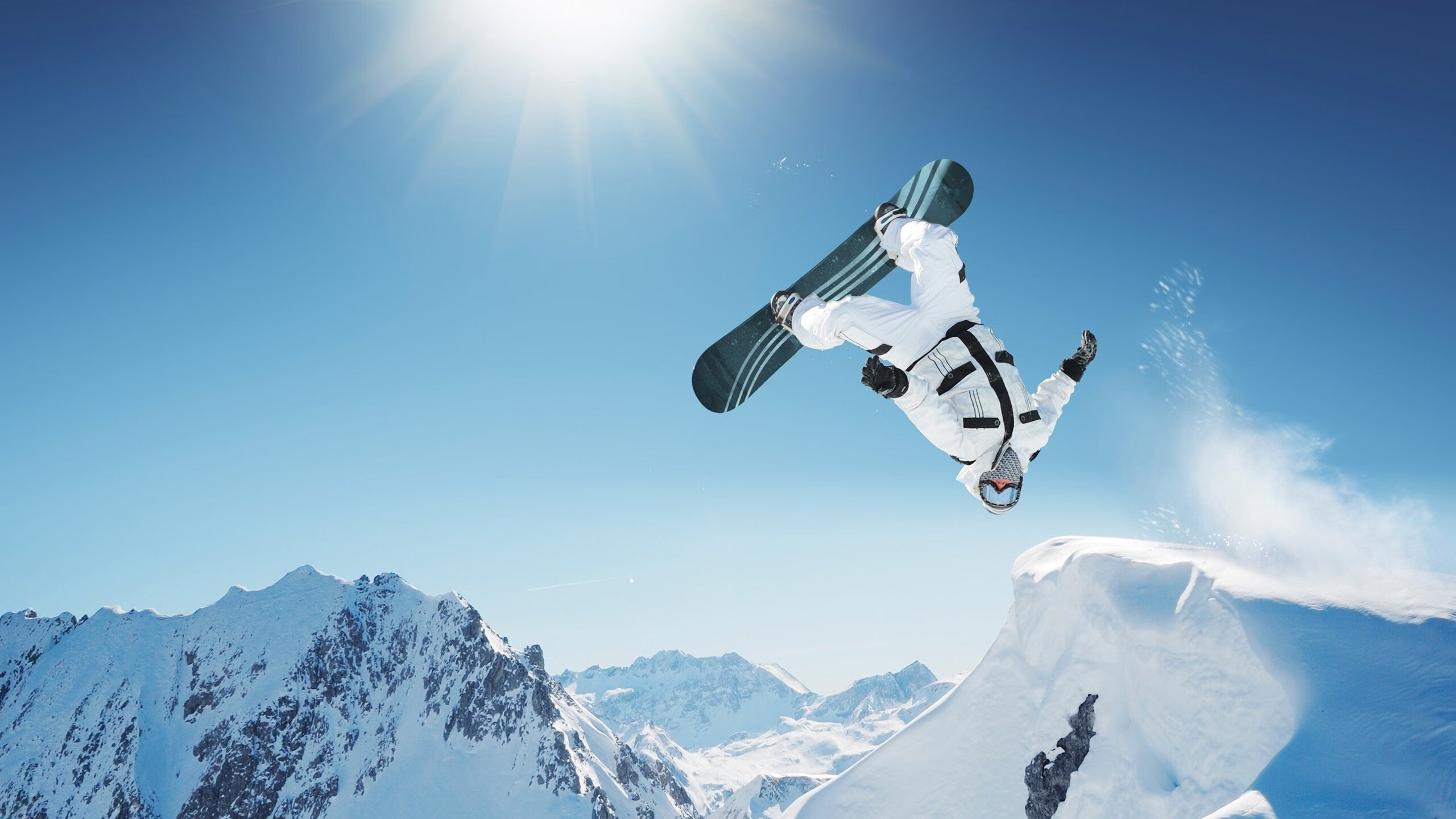 澳大利亚女子接力队冲刺阶段技压群雄，澳大利亚女子联赛2021